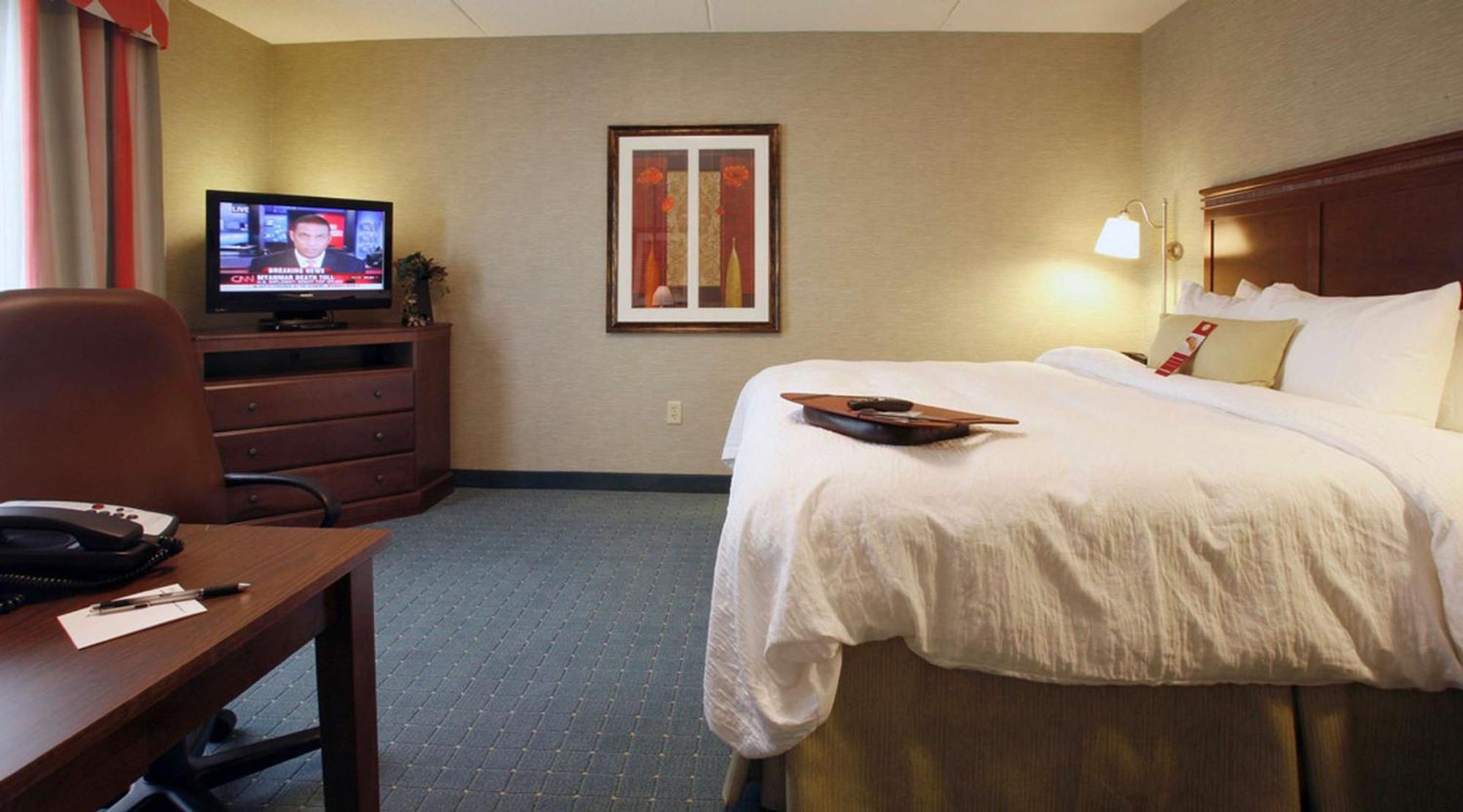 King Room King Bed Non-Smoking,1557916201:JPEG