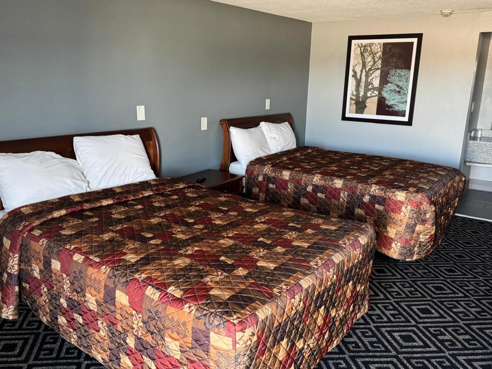 Double Room with Two Double Beds - Non-Smoking