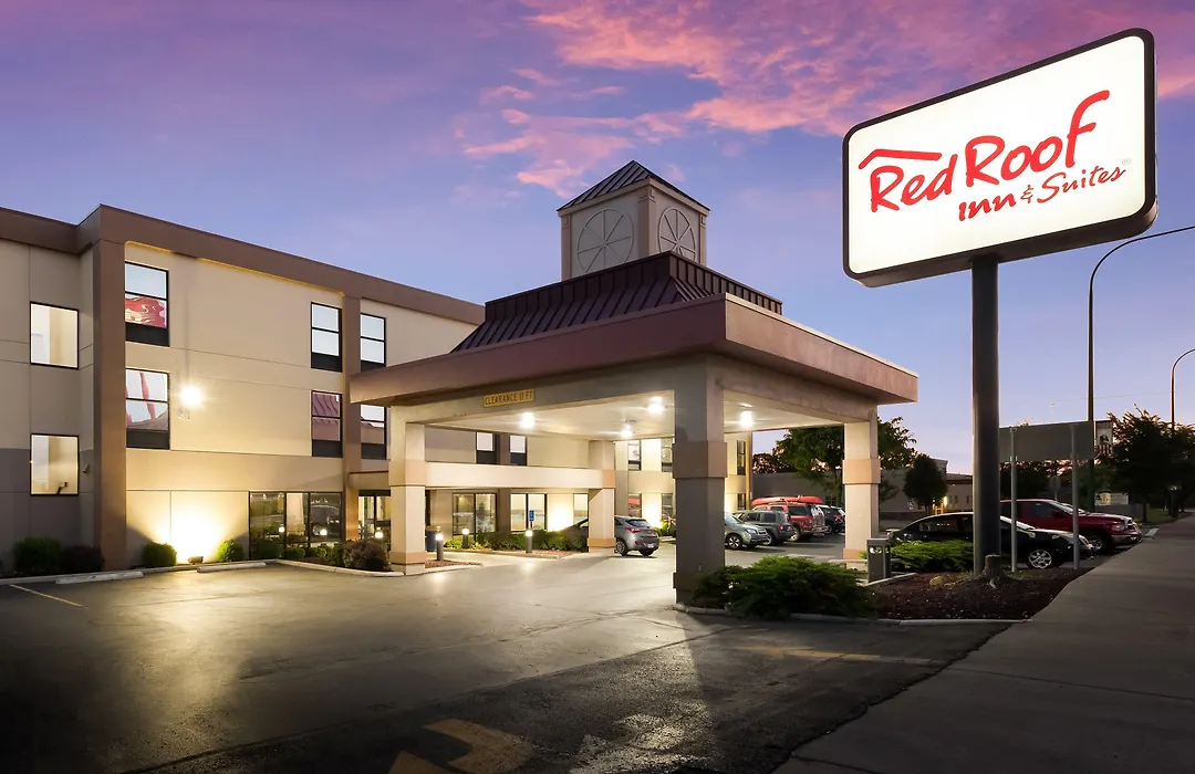 Red Roof Inn & Suites Columbus West Broad-1